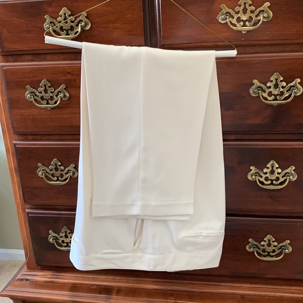 Tommy Bahama 100% silk size 10 slacks.